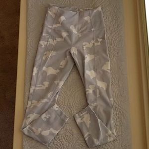 Yogalicious Camo Leggings